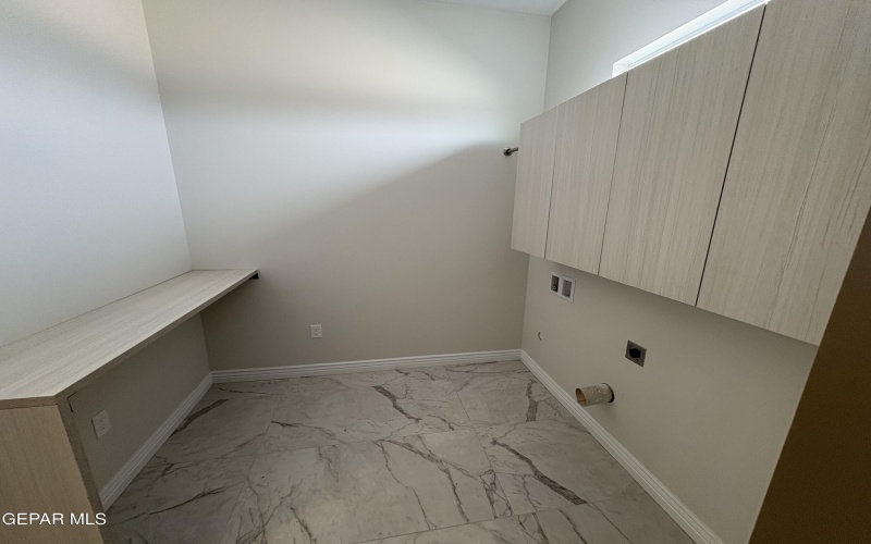 11345 Ardelle Avenue, El Paso, TX 79936, 4 Bedrooms Bedrooms, ,3 BathroomsBathrooms,Residential,For Sale,11345 Ardelle Avenue,920680