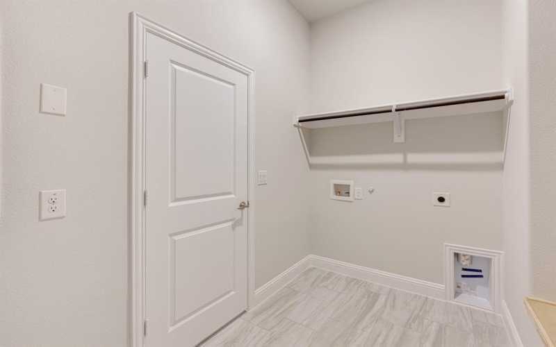 1412 Hutton Branch Trail, Aubrey, TX 76227, 4 Bedrooms Bedrooms, ,3 BathroomsBathrooms,Residential,For Sale,1412 Hutton Branch Trail,0,21061610