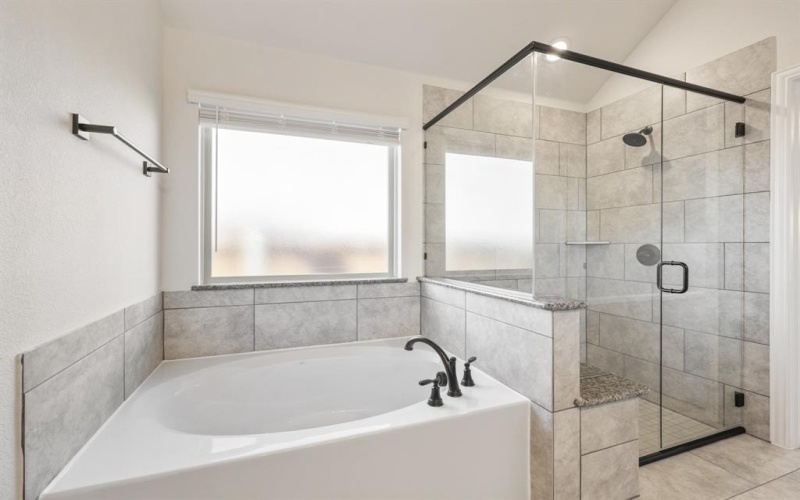 1016 Cedar River Drive, Godley, TX 76044, 3 Bedrooms Bedrooms, ,2 BathroomsBathrooms,Residential,For Sale,1016 Cedar River Drive,0,21061689