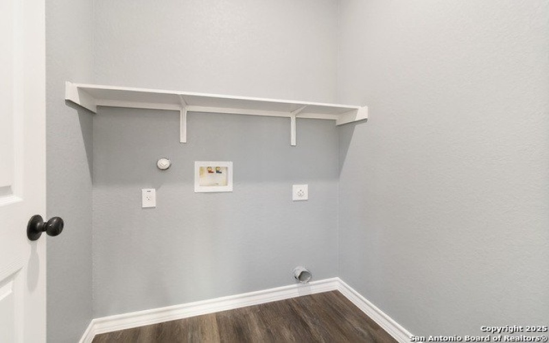 2637 Quintana, San Antonio, TX 78211, 3 Bedrooms Bedrooms, ,2 BathroomsBathrooms,Residential,For Sale,2637 Quintana,0,1908265