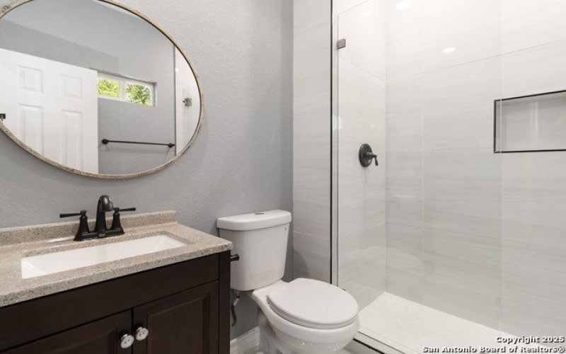 2637 Quintana, San Antonio, TX 78211, 3 Bedrooms Bedrooms, ,2 BathroomsBathrooms,Residential,For Sale,2637 Quintana,0,1908265