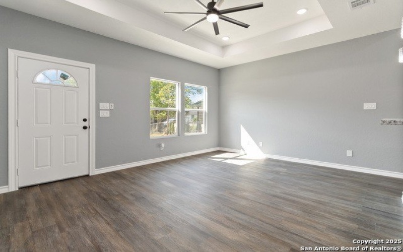 2637 Quintana, San Antonio, TX 78211, 3 Bedrooms Bedrooms, ,2 BathroomsBathrooms,Residential,For Sale,2637 Quintana,0,1908265