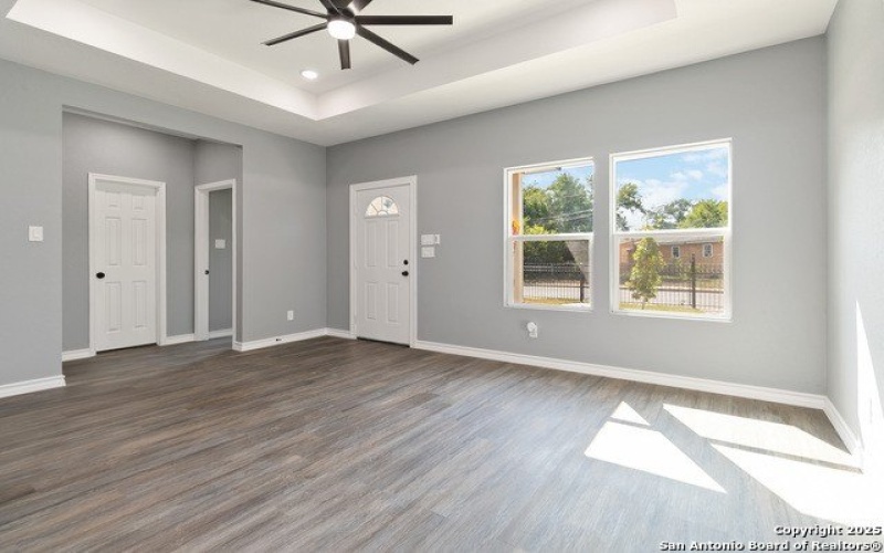 2637 Quintana, San Antonio, TX 78211, 3 Bedrooms Bedrooms, ,2 BathroomsBathrooms,Residential,For Sale,2637 Quintana,0,1908265