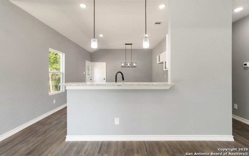 2637 Quintana, San Antonio, TX 78211, 3 Bedrooms Bedrooms, ,2 BathroomsBathrooms,Residential,For Sale,2637 Quintana,0,1908265