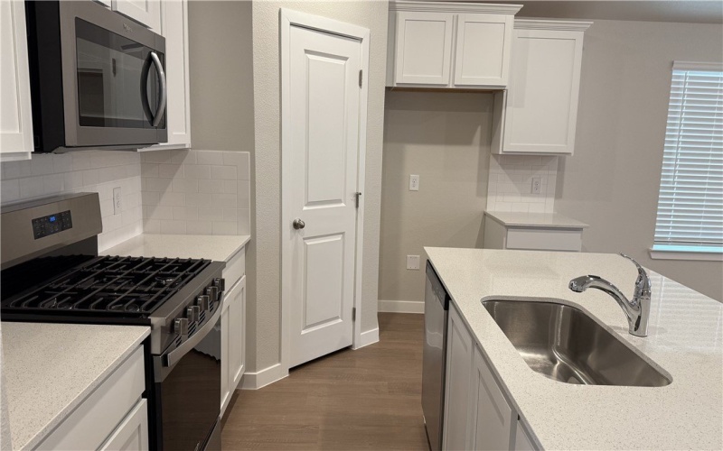 1345 Remys Street, Corpus Christi, TX 78415, 4 Bedrooms Bedrooms, ,2 BathroomsBathrooms,Residential,For Sale,1345 Remys Street,0,465019