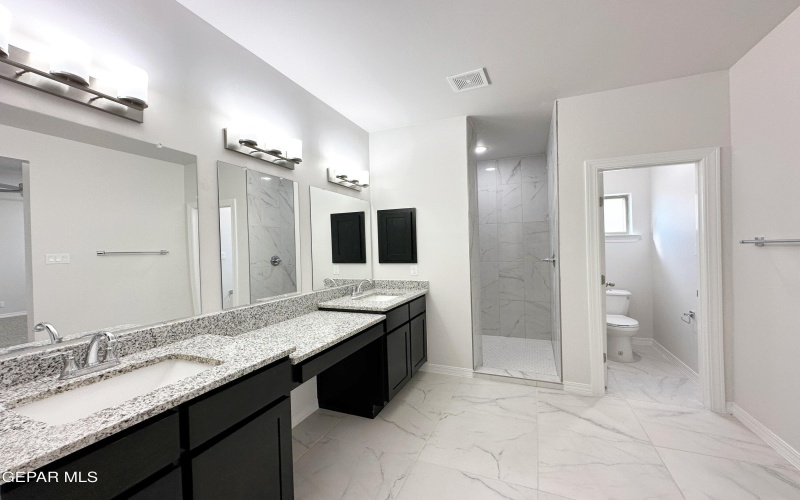 13410 CARTERTON Avenue, Horizon City, TX 79928, 3 Habitaciones Habitaciones , ,3 BañosBaños,Residential,En Venta,13410 CARTERTON Avenue,918705