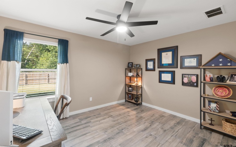 16210 Crossing Circle, Lindale, TX 75771, 3 Bedrooms Bedrooms, ,2 BathroomsBathrooms,Residential,For Sale,16210 Crossing Circle,0,25013958