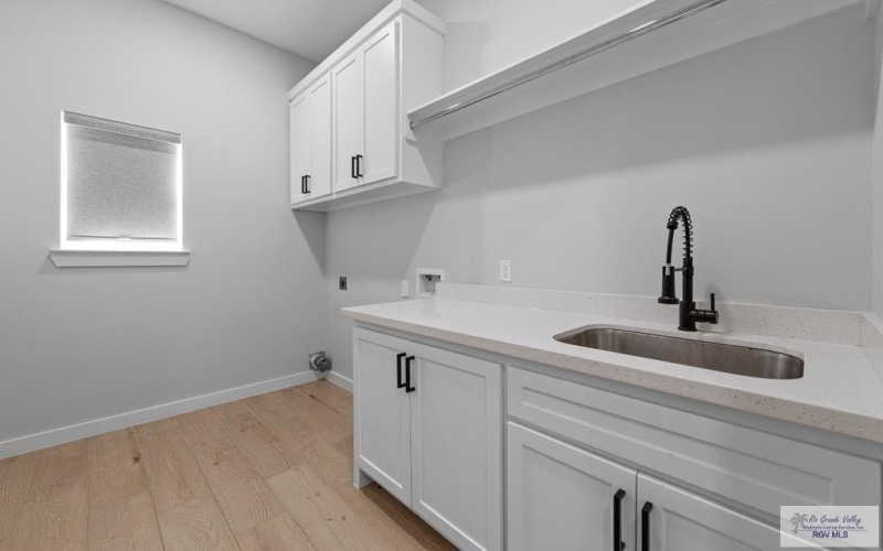 8601 BELLAGIO CIR, HARLINGEN, TX 78552, 4 Bedrooms Bedrooms, ,2 BathroomsBathrooms,Residential,For Sale,8601 BELLAGIO CIR,0,29768568