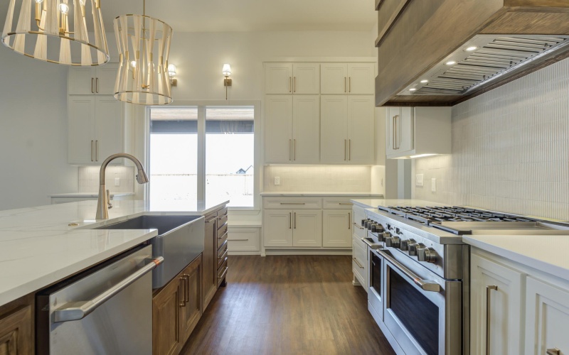 7710 46th Street, Lubbock, TX 79407, 6 Bedrooms Bedrooms, ,6 BathroomsBathrooms,Residential,For Sale,7710 46th Street,0,202560569