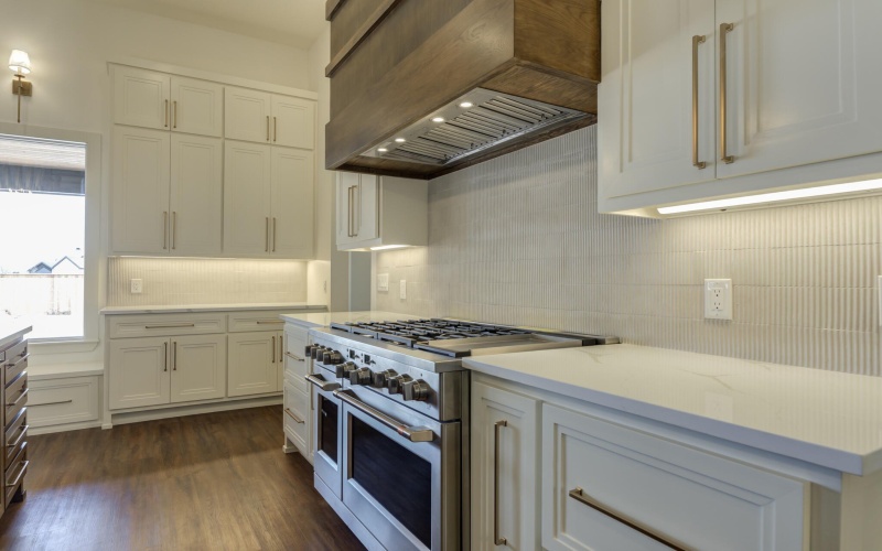 7710 46th Street, Lubbock, TX 79407, 6 Bedrooms Bedrooms, ,6 BathroomsBathrooms,Residential,For Sale,7710 46th Street,0,202560569