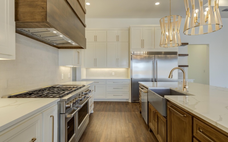 7710 46th Street, Lubbock, TX 79407, 6 Bedrooms Bedrooms, ,6 BathroomsBathrooms,Residential,For Sale,7710 46th Street,0,202560569