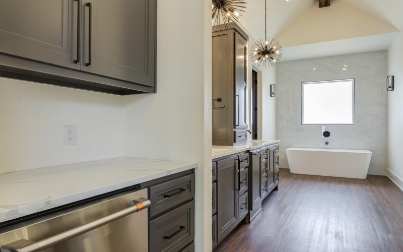 7710 46th Street, Lubbock, TX 79407, 6 Bedrooms Bedrooms, ,6 BathroomsBathrooms,Residential,For Sale,7710 46th Street,0,202560569