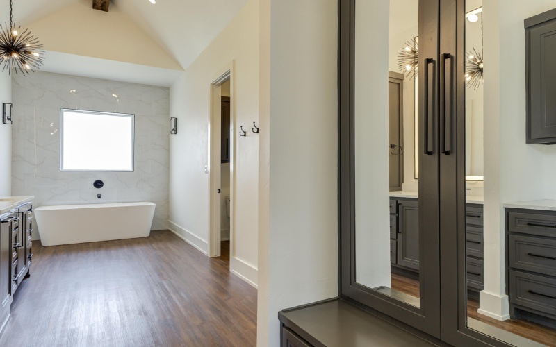 7710 46th Street, Lubbock, TX 79407, 6 Bedrooms Bedrooms, ,6 BathroomsBathrooms,Residential,For Sale,7710 46th Street,0,202560569