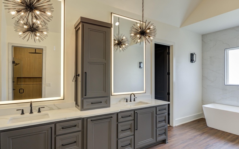 7710 46th Street, Lubbock, TX 79407, 6 Bedrooms Bedrooms, ,6 BathroomsBathrooms,Residential,For Sale,7710 46th Street,0,202560569