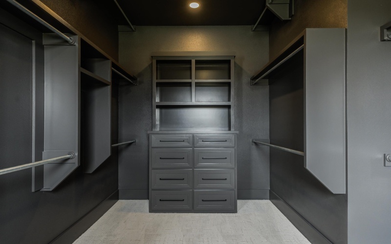 7710 46th Street, Lubbock, TX 79407, 6 Bedrooms Bedrooms, ,6 BathroomsBathrooms,Residential,For Sale,7710 46th Street,0,202560569