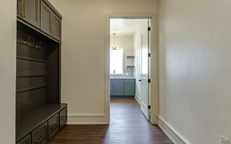 7710 46th Street, Lubbock, TX 79407, 6 Bedrooms Bedrooms, ,6 BathroomsBathrooms,Residential,For Sale,7710 46th Street,0,202560569