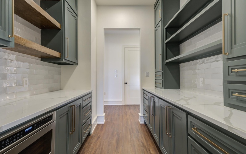 7710 46th Street, Lubbock, TX 79407, 6 Bedrooms Bedrooms, ,6 BathroomsBathrooms,Residential,For Sale,7710 46th Street,0,202560569