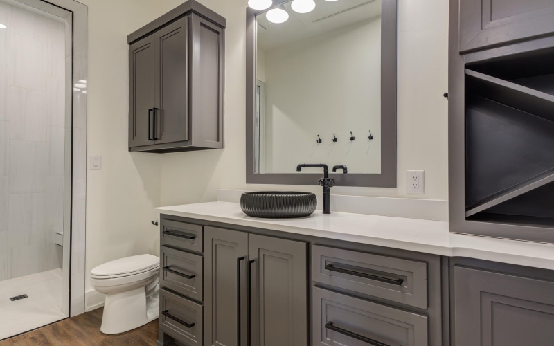 7710 46th Street, Lubbock, TX 79407, 6 Bedrooms Bedrooms, ,6 BathroomsBathrooms,Residential,For Sale,7710 46th Street,0,202560569