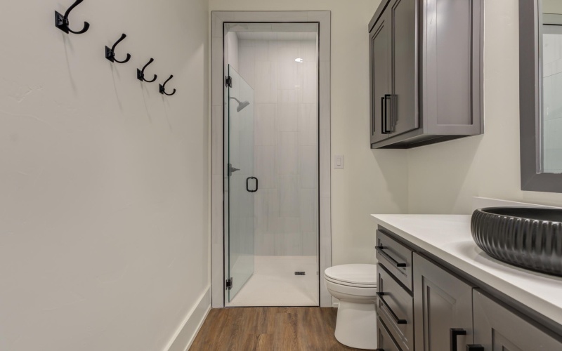 7710 46th Street, Lubbock, TX 79407, 6 Bedrooms Bedrooms, ,6 BathroomsBathrooms,Residential,For Sale,7710 46th Street,0,202560569