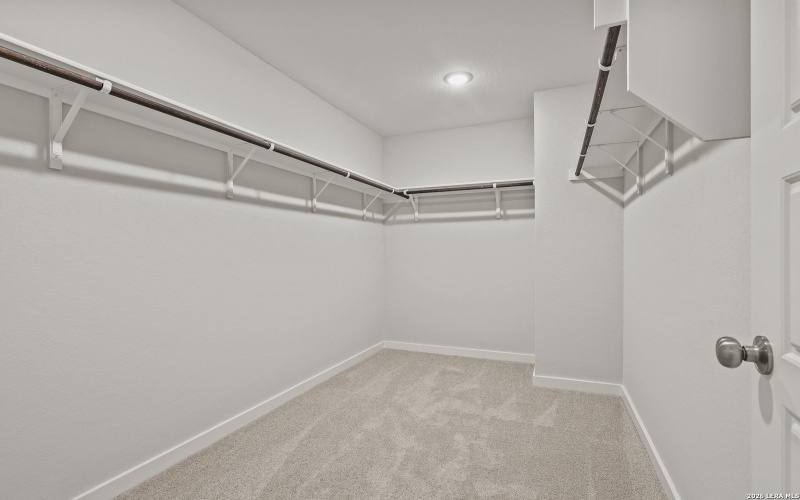 4235 Clarisse Street, New Braunfels, TX 78130, 4 Habitaciones Habitaciones , ,3 BañosBaños,Residential,En Venta,4235 Clarisse Street,0,1908445