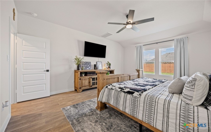 600 Davis Mountain Drive, Lockhart, TX 78644, 4 Habitaciones Habitaciones , ,2 BañosBaños,Residential,En Venta,600 Davis Mountain Drive,0,592982