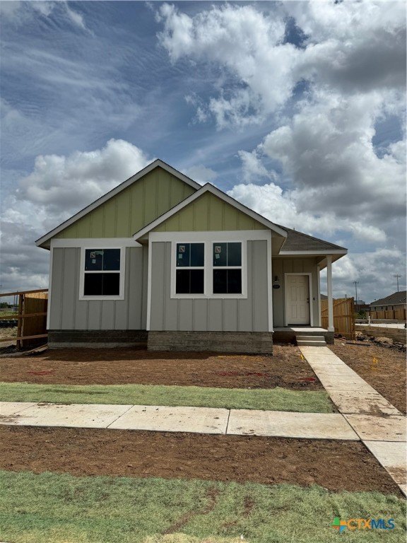 220 Backwater Road, Kyle, TX 78640, 4 Bedrooms Bedrooms, ,2 BathroomsBathrooms,Residential,For Sale,220 Backwater Road,0,592996