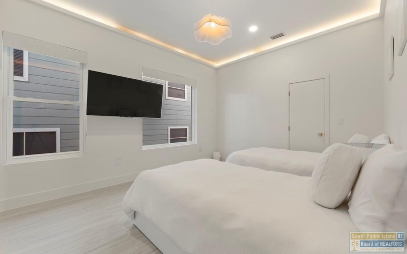 206A Acapulco St. #Sabi, South Padre Island, TX 78597, 6 Bedrooms Bedrooms, ,6 BathroomsBathrooms,Residential,For Sale,206A Acapulco St.,0,104297