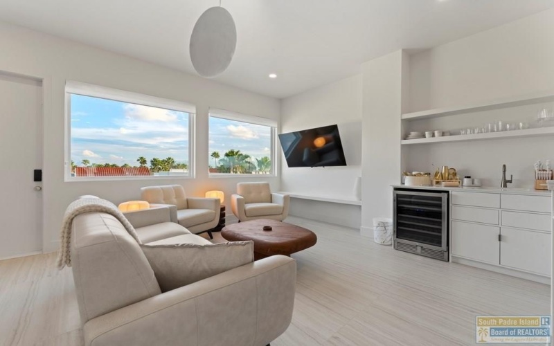 206A Acapulco St. #Sabi, South Padre Island, TX 78597, 6 Bedrooms Bedrooms, ,6 BathroomsBathrooms,Residential,For Sale,206A Acapulco St.,0,104297