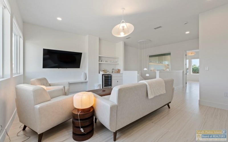 206A Acapulco St. #Sabi, South Padre Island, TX 78597, 6 Bedrooms Bedrooms, ,6 BathroomsBathrooms,Residential,For Sale,206A Acapulco St.,0,104297