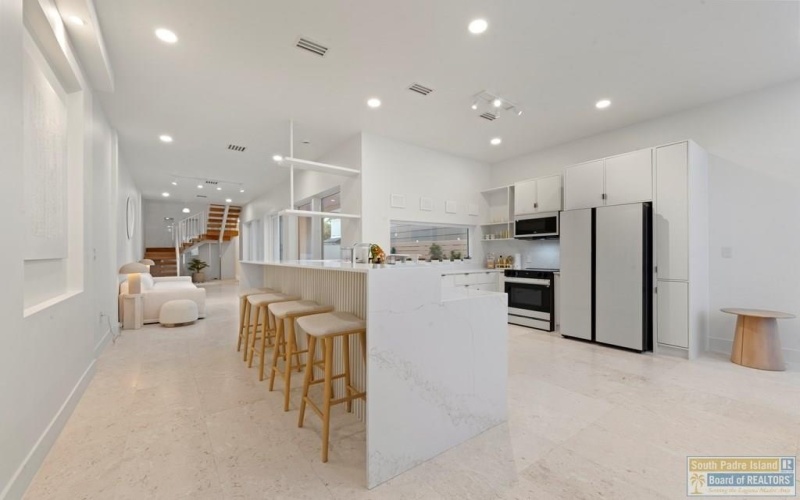 206A Acapulco St. #Sabi, South Padre Island, TX 78597, 6 Bedrooms Bedrooms, ,6 BathroomsBathrooms,Residential,For Sale,206A Acapulco St.,0,104297