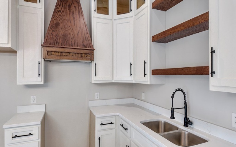 213 Dub Dr, Eagle Pass, TX 78852, 3 Bedrooms Bedrooms, ,2 BathroomsBathrooms,Residential,For Sale,213 Dub Dr,0,81671