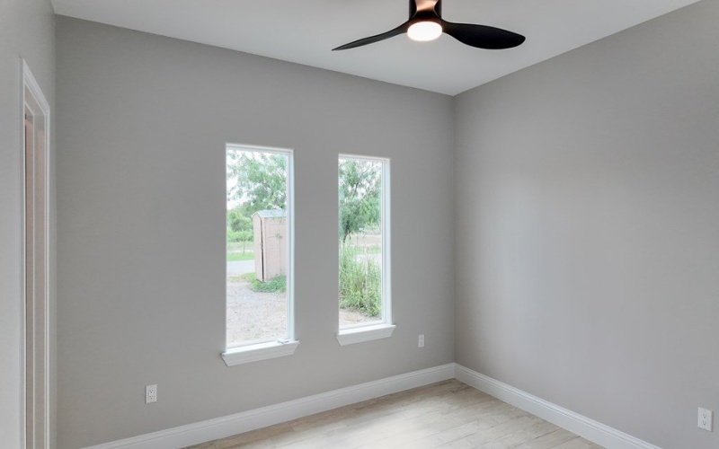 213 Dub Dr, Eagle Pass, TX 78852, 3 Bedrooms Bedrooms, ,2 BathroomsBathrooms,Residential,For Sale,213 Dub Dr,0,81671