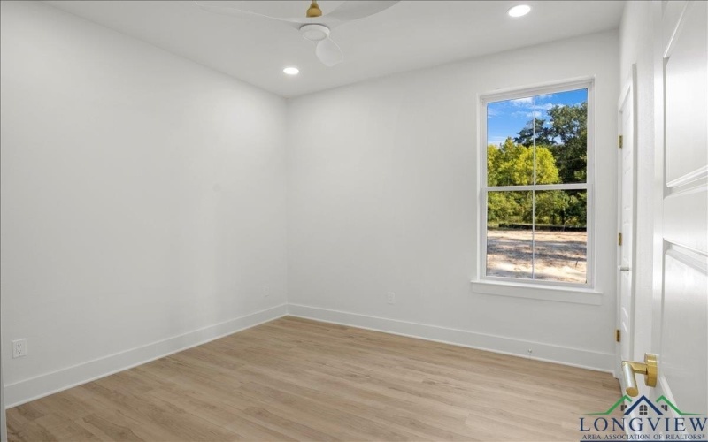 1674 Russell Drive, Longview, TX 75602, 4 Habitaciones Habitaciones , ,2 BañosBaños,Residential,En Venta,1674 Russell Drive,0,20256401