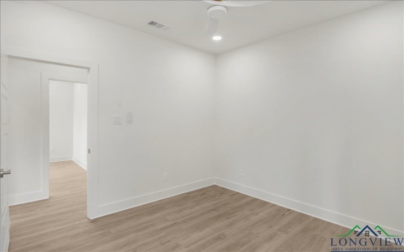 1674 Russell Drive, Longview, TX 75602, 4 Habitaciones Habitaciones , ,2 BañosBaños,Residential,En Venta,1674 Russell Drive,0,20256401