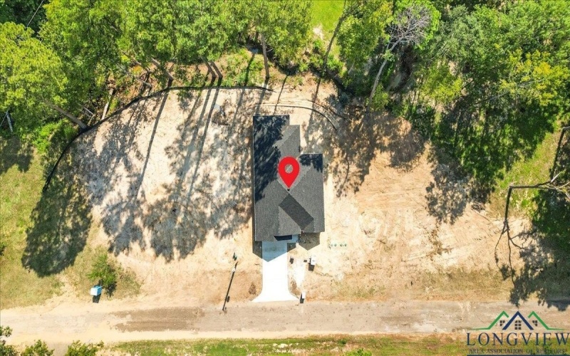 1674 Russell Drive, Longview, TX 75602, 4 Habitaciones Habitaciones , ,2 BañosBaños,Residential,En Venta,1674 Russell Drive,0,20256401