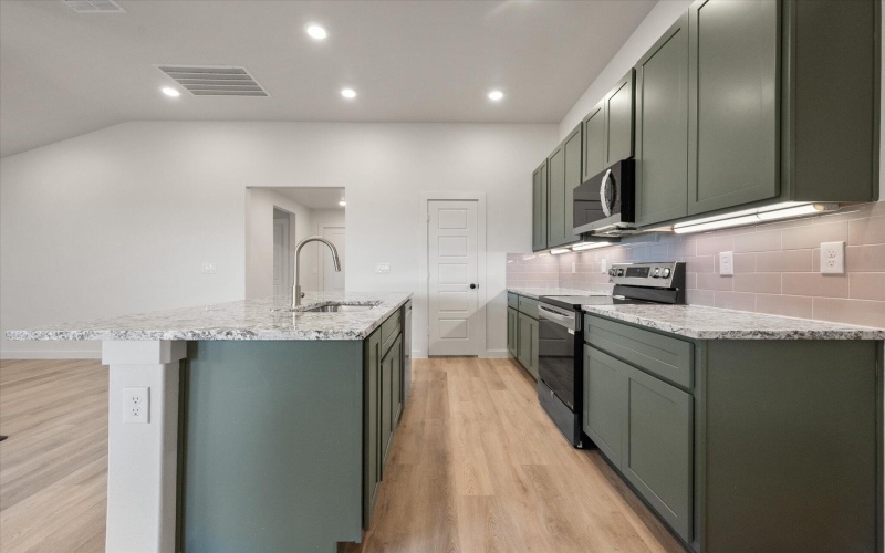 8603 29th Street, Lubbock, TX 79407, 4 Bedrooms Bedrooms, ,2 BathroomsBathrooms,Residential,For Sale,8603 29th Street,0,202560599