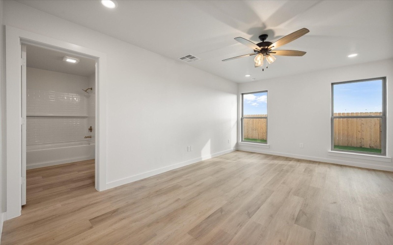 8603 29th Street, Lubbock, TX 79407, 4 Bedrooms Bedrooms, ,2 BathroomsBathrooms,Residential,For Sale,8603 29th Street,0,202560599