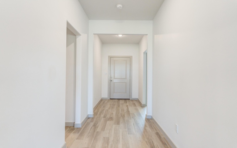 614 E 13th Street, Wolfforth, TX 79382, 4 Habitaciones Habitaciones , ,3 BañosBaños,Residential,En Venta,614 E 13th Street,0,202560606