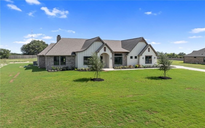 6674 Ridgeview Estates Lane, Bryan, TX 77808, 4 Bedrooms Bedrooms, ,3 BathroomsBathrooms,Residential,For Sale,6674 Ridgeview Estates Lane,0,25009920