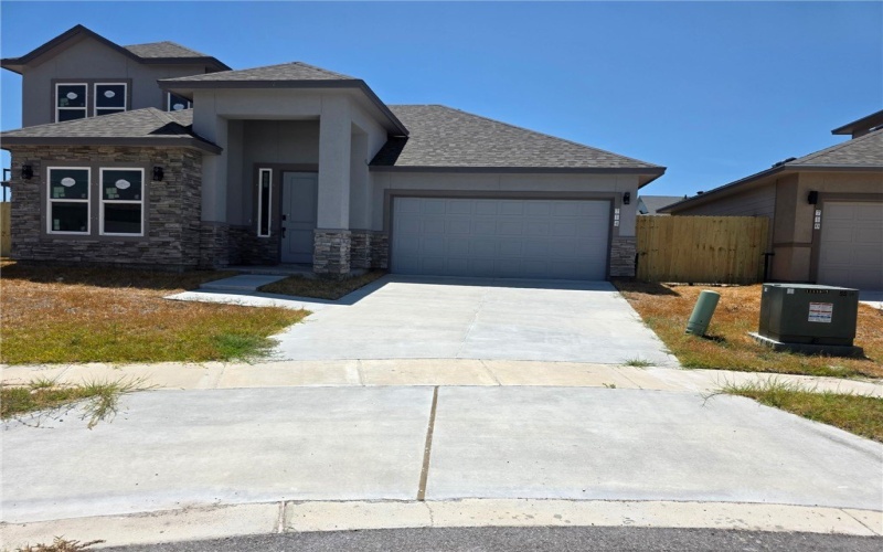 714 Mereet Drive, Corpus Christi, TX 78418, 4 Habitaciones Habitaciones , ,3 BañosBaños,Residential,En Venta,714 Mereet Drive,0,465061