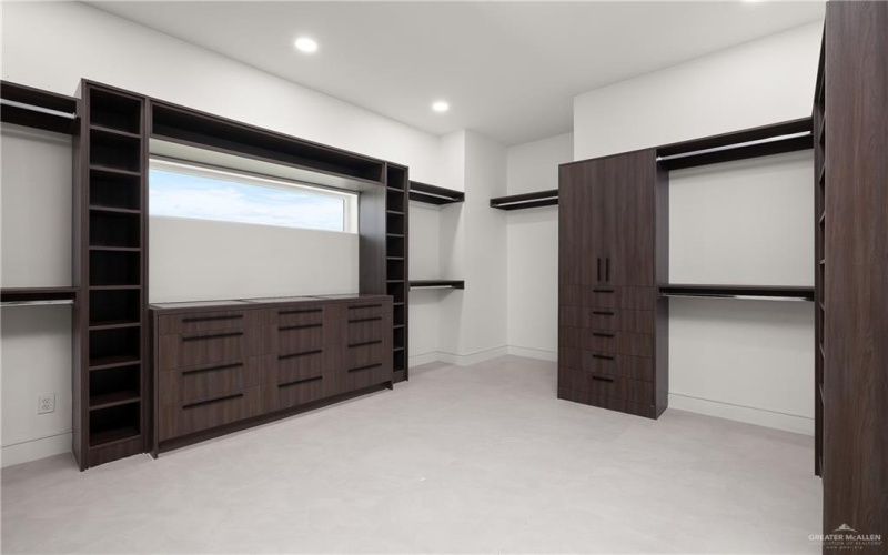 4648 Estancia Parkway, McAllen, TX 78504, 4 Habitaciones Habitaciones , ,3 BañosBaños,Residential,En Venta,4648 Estancia Parkway,0,481195