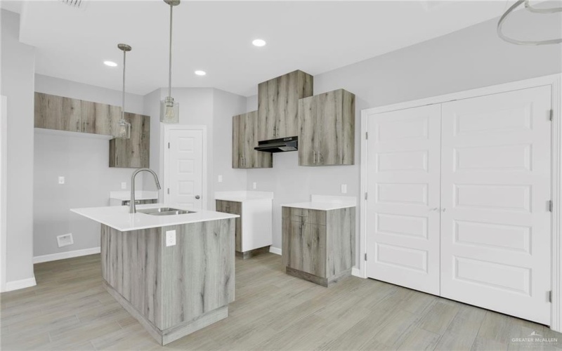 504 Bridget Street, Weslaco, TX 78596, 4 Habitaciones Habitaciones , ,2 BañosBaños,Residential,En Venta,504 Bridget Street,0,481234