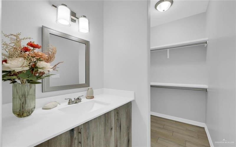 612 Bridget Street, Weslaco, TX 78596, 4 Bedrooms Bedrooms, ,2 BathroomsBathrooms,Residential,For Sale,612 Bridget Street,0,481238