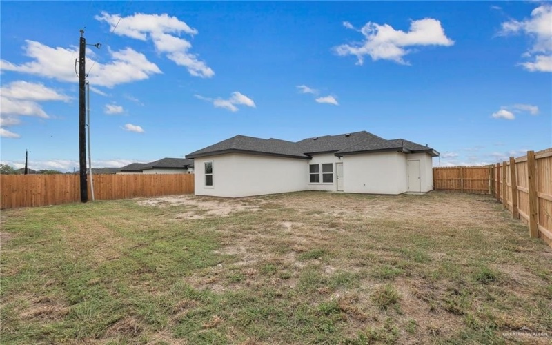 612 Bridget Street, Weslaco, TX 78596, 4 Bedrooms Bedrooms, ,2 BathroomsBathrooms,Residential,For Sale,612 Bridget Street,0,481238