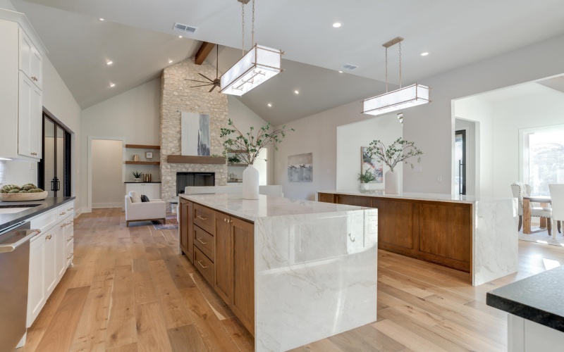 8209 Richmond Avenue, Lubbock, TX 79424, 4 Bedrooms Bedrooms, ,3 BathroomsBathrooms,Residential,For Sale,8209 Richmond Avenue,0,202560618