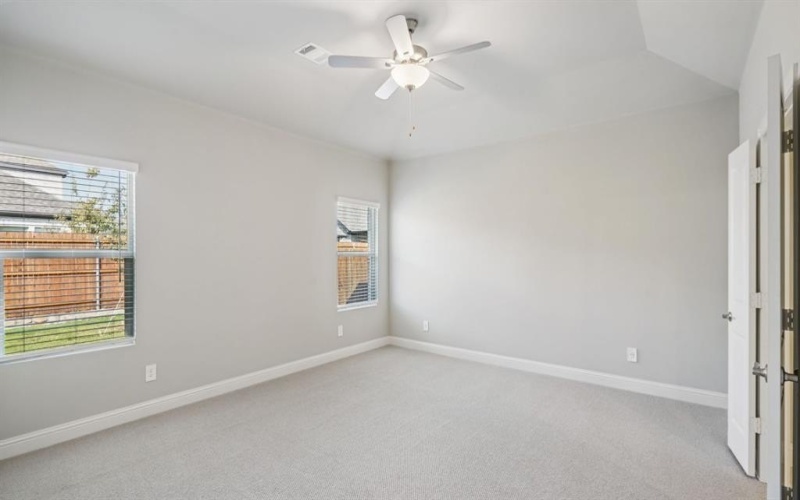 2126 Horseshoe Lane, Seagoville, TX 75159, 4 Bedrooms Bedrooms, ,3 BathroomsBathrooms,Residential,For Sale,2126 Horseshoe Lane,0,21041321