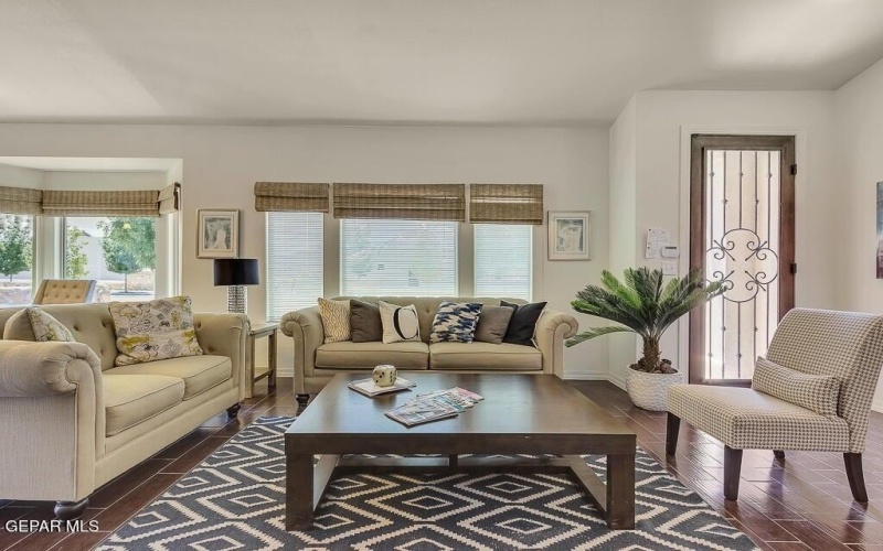 13880 Vicky Brewer Avenue, Horizon City, TX 79928, 4 Habitaciones Habitaciones , ,2 BañosBaños,Residential,En Venta,13880 Vicky Brewer Avenue,918799