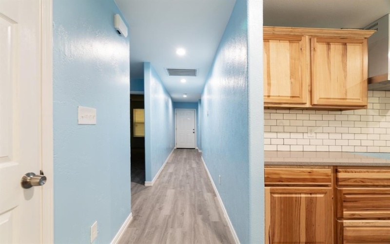 610 W Austin Street, Paris, TX 75460, 3 Habitaciones Habitaciones , ,2 BañosBaños,Residential,En Venta,610 W Austin Street,0,21061512