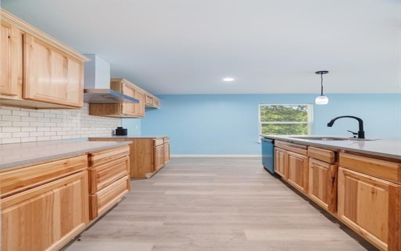 610 W Austin Street, Paris, TX 75460, 3 Habitaciones Habitaciones , ,2 BañosBaños,Residential,En Venta,610 W Austin Street,0,21061512