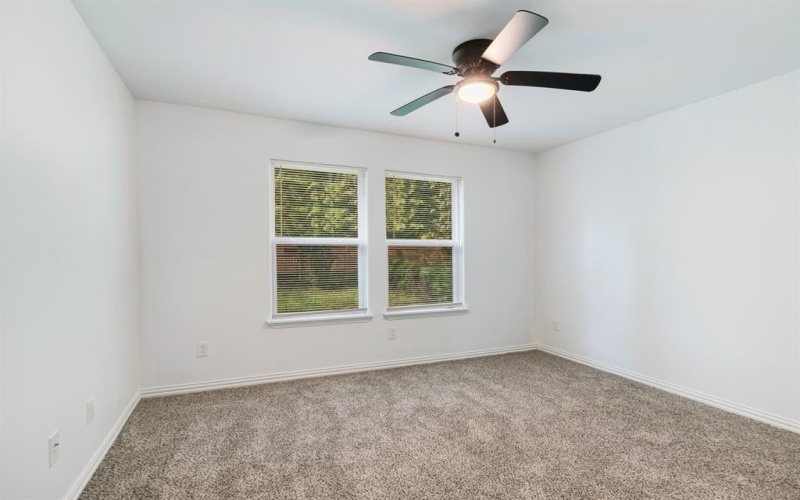 610 W Austin Street, Paris, TX 75460, 3 Habitaciones Habitaciones , ,2 BañosBaños,Residential,En Venta,610 W Austin Street,0,21061512